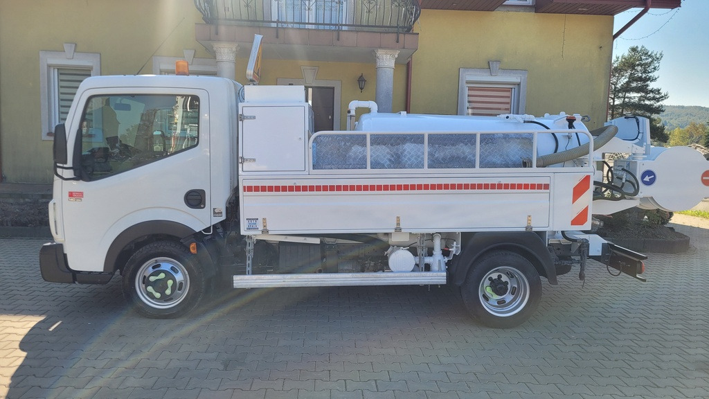 Renault Maxity 140dxi Kanalreiniger COMBI CLEANER VAACUM Hydrocureur - Vakuumska cisterna: slika 4 Renault Maxity 140dxi Kanalreiniger COMBI CLEANER VAACUM Hydrocureur - Vakuumska cisterna: slika 4