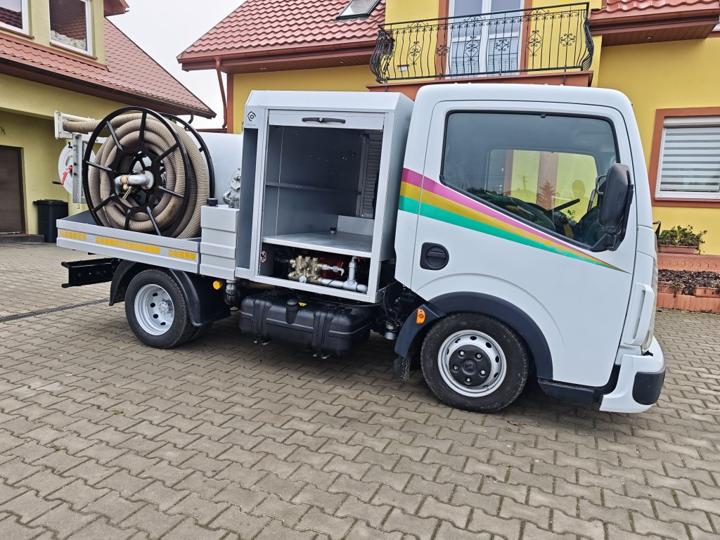 Renault Maxity Kanalreiniger Hydrocureur Saugwagen - Vakuumska cisterna: slika 1 Renault Maxity Kanalreiniger Hydrocureur Saugwagen - Vakuumska cisterna: slika 1
