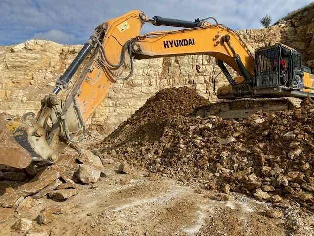 Hyundai HX 480 - Bager guseničar: slika 1 Hyundai HX 480 - Bager guseničar: slika 1