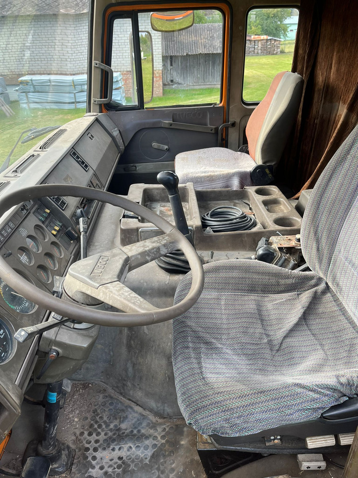 Istovarivač IVECO Magirus 260-30: slika 16