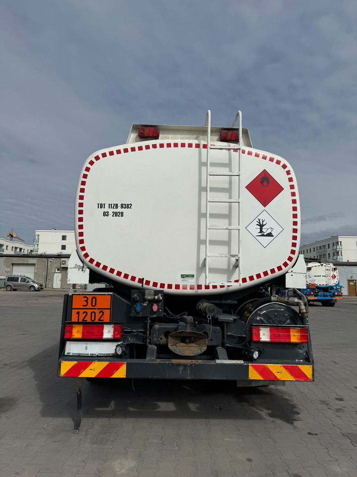 MERCEDES-BENZ Actros 1844 - Kamion cisterna: slika 3 MERCEDES-BENZ Actros 1844 - Kamion cisterna: slika 3