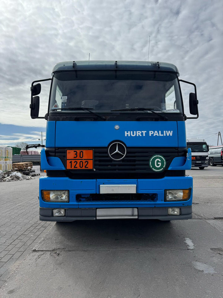 MERCEDES-BENZ Atego 1828 - Kamion cisterna: slika 2 MERCEDES-BENZ Atego 1828 - Kamion cisterna: slika 2