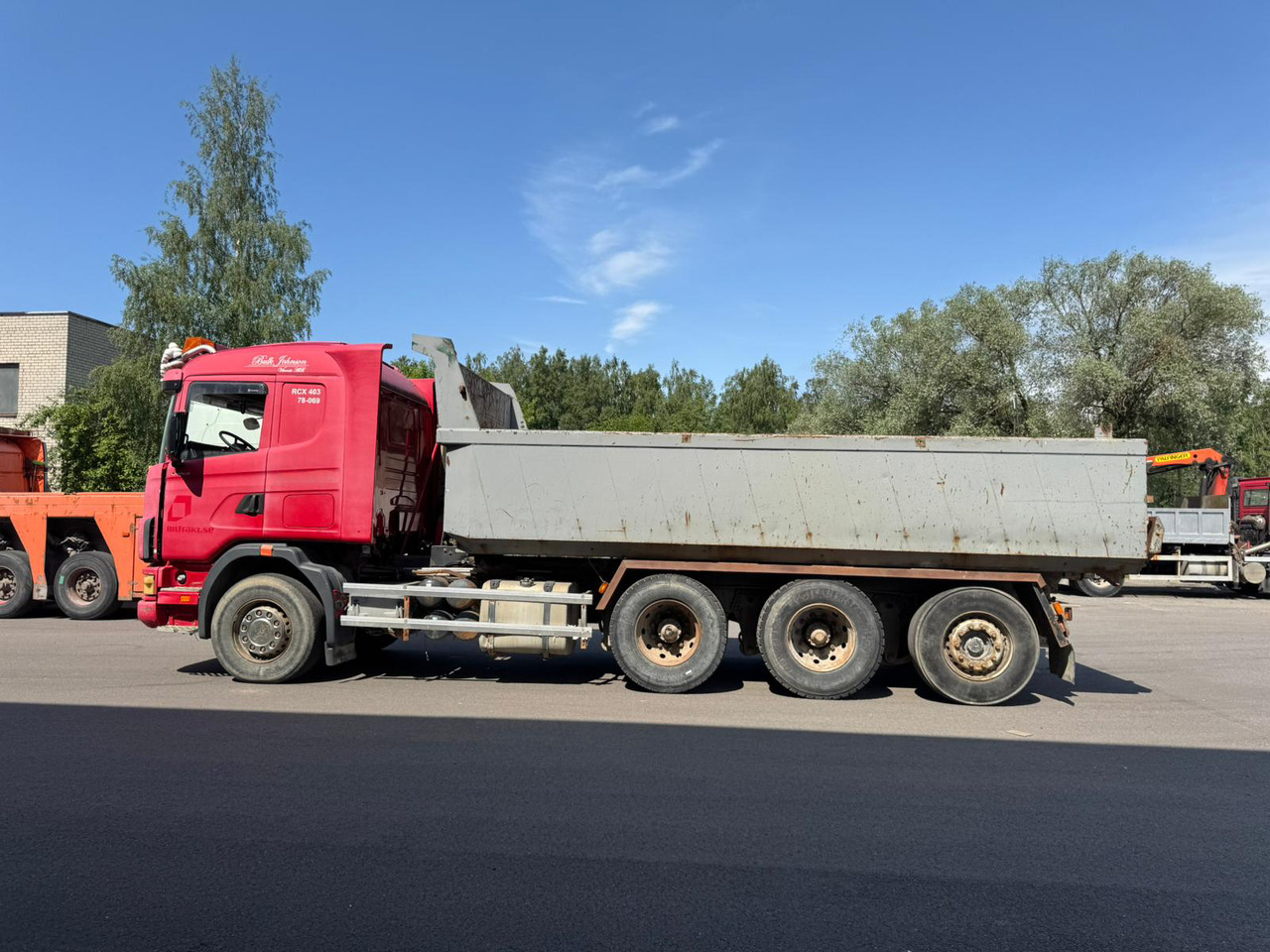 SCANIA 144G.530 - Istovarivač: slika 4 SCANIA 144G.530 - Istovarivač: slika 4