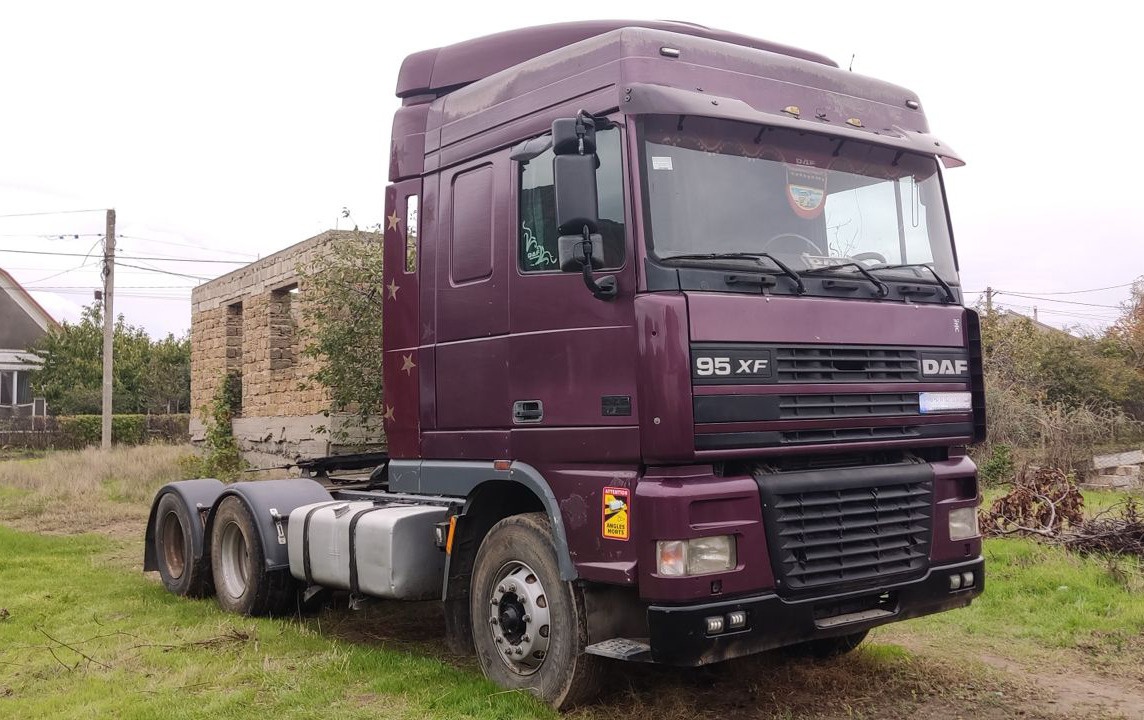 DAF 95XF380 - Tegljač: slika 1 DAF 95XF380 - Tegljač: slika 1