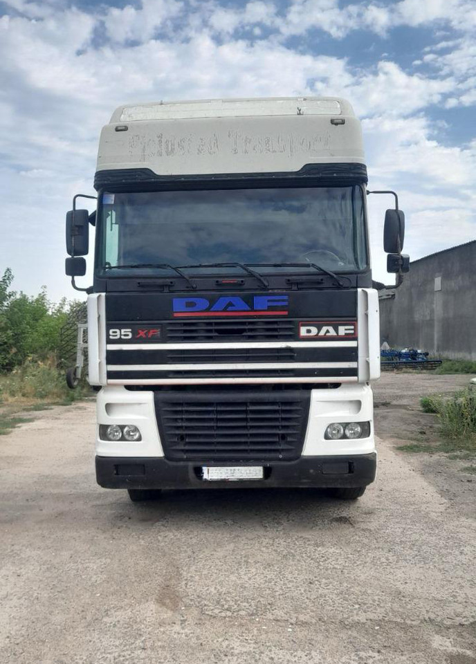 DAF 95XF430 - Tegljač: slika 2 DAF 95XF430 - Tegljač: slika 2