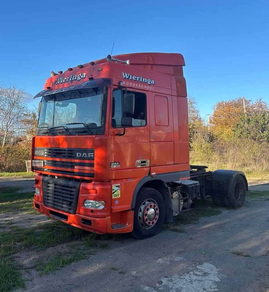DAF XF 95.380 - Tegljač: slika 3 DAF XF 95.380 - Tegljač: slika 3