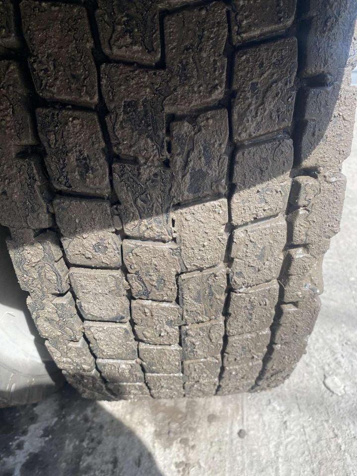 Tegljač RENAULT Major 340: slika 11