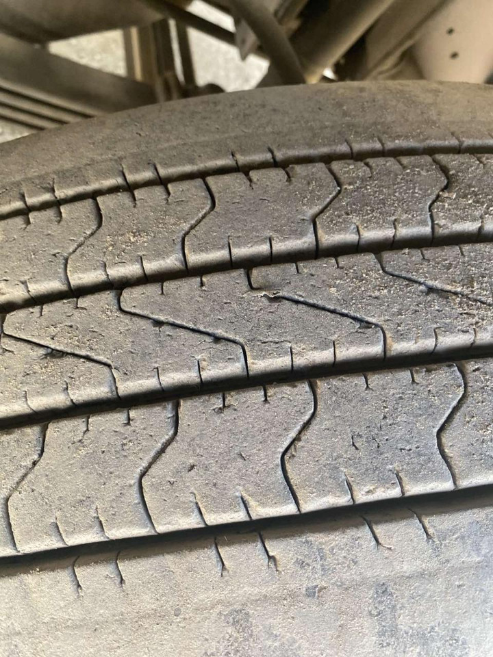 Tegljač RENAULT Major 340: slika 12