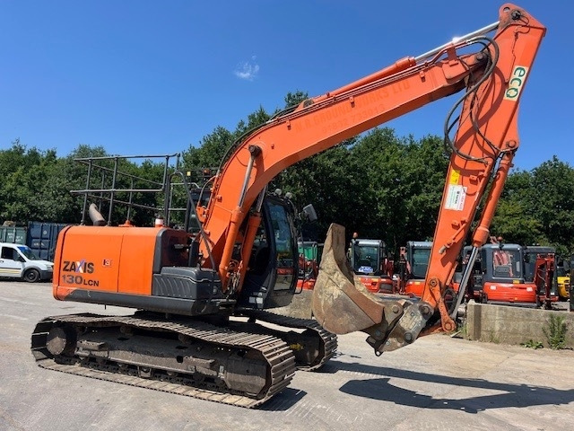 Hitachi ZX 130 LC N-5 - Bager guseničar: slika 2 Hitachi ZX 130 LC N-5 - Bager guseničar: slika 2