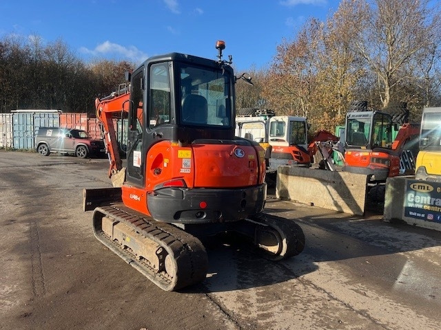 Mini bager Kubota U 48-4: slika 8
