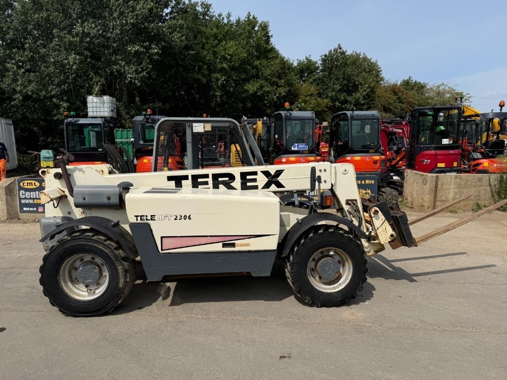 Terex 2306 - Teleskopski upravljač: slika 1 Terex 2306 - Teleskopski upravljač: slika 1