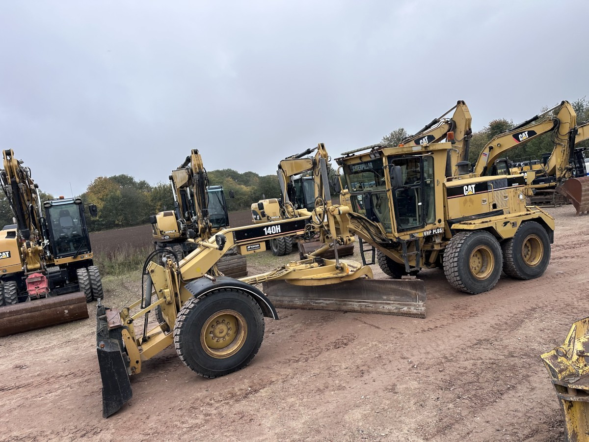 CATERPILLAR 140 H CE original German machine ready for work! - Grejder: slika 3 CATERPILLAR 140 H CE original German machine ready for work! - Grejder: slika 3