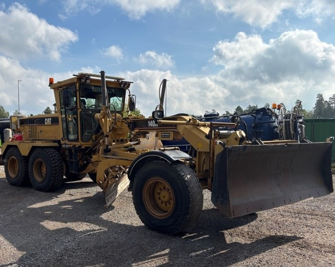 CATERPILLAR 140 H CE original German machine ready for work! - Grejder: slika 2 CATERPILLAR 140 H CE original German machine ready for work! - Grejder: slika 2