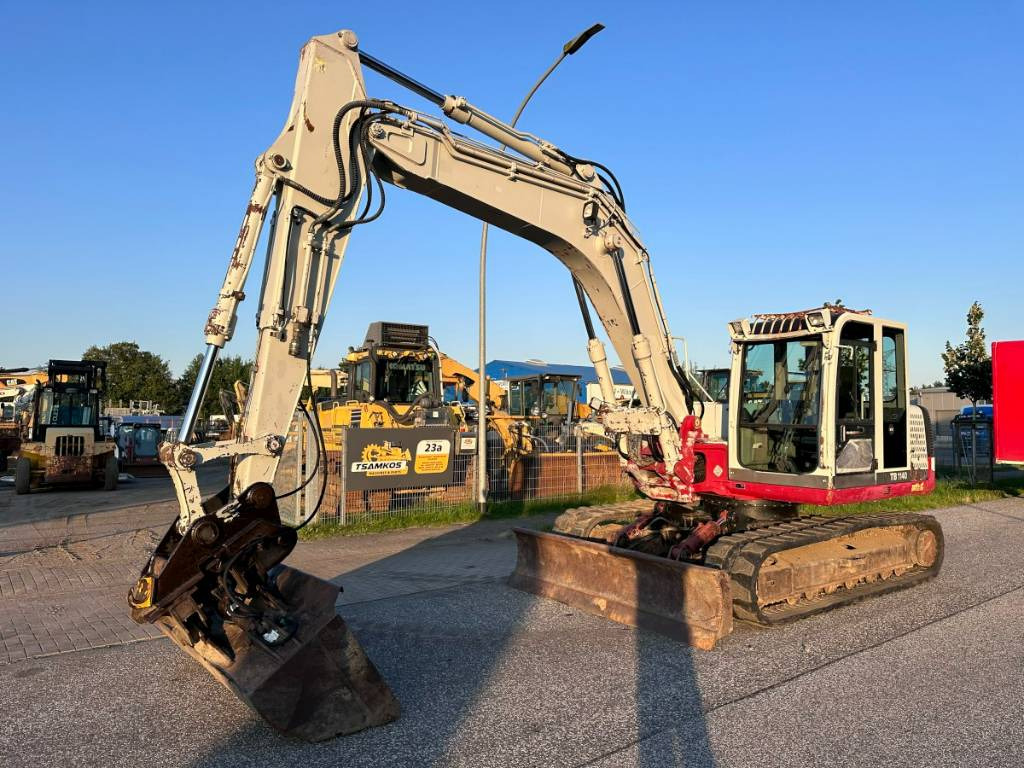 Takeuchi TB 1140 + ISUZU Motor Klima 14.3 Tonnen ! - Bager guseničar: slika 3 Takeuchi TB 1140 + ISUZU Motor Klima 14.3 Tonnen ! - Bager guseničar: slika 3