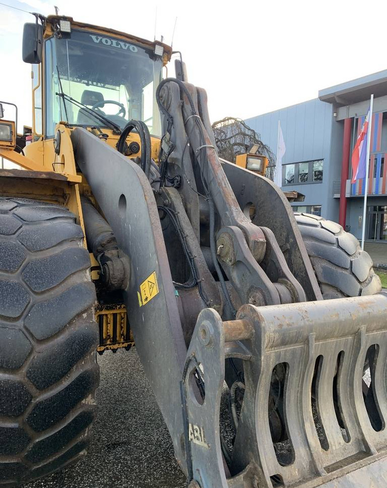 Utovarivač točkaš Volvo L220 E-F Achse - Axle - Hubgerüst - short boom: slika 7