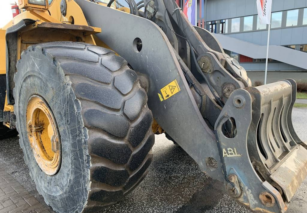 Utovarivač točkaš Volvo L220 E-F Achse - Axle - Hubgerüst - short boom: slika 6