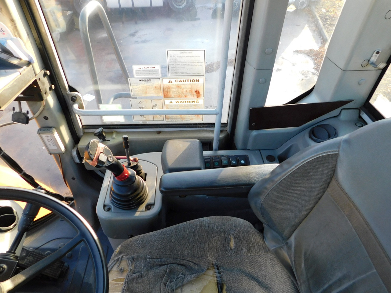 Utovarivač točkaš Hyundai Echipament incarcator frontal hl 760 7a: slika 6 Utovarivač točkaš Hyundai Echipament incarcator frontal hl 760 7a: slika 6