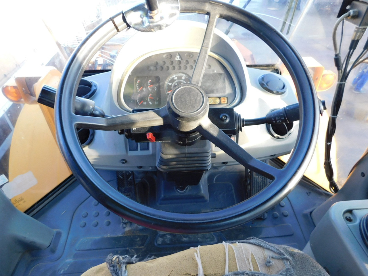 Utovarivač točkaš Hyundai Echipament incarcator frontal hl 760 7a: slika 8 Utovarivač točkaš Hyundai Echipament incarcator frontal hl 760 7a: slika 8