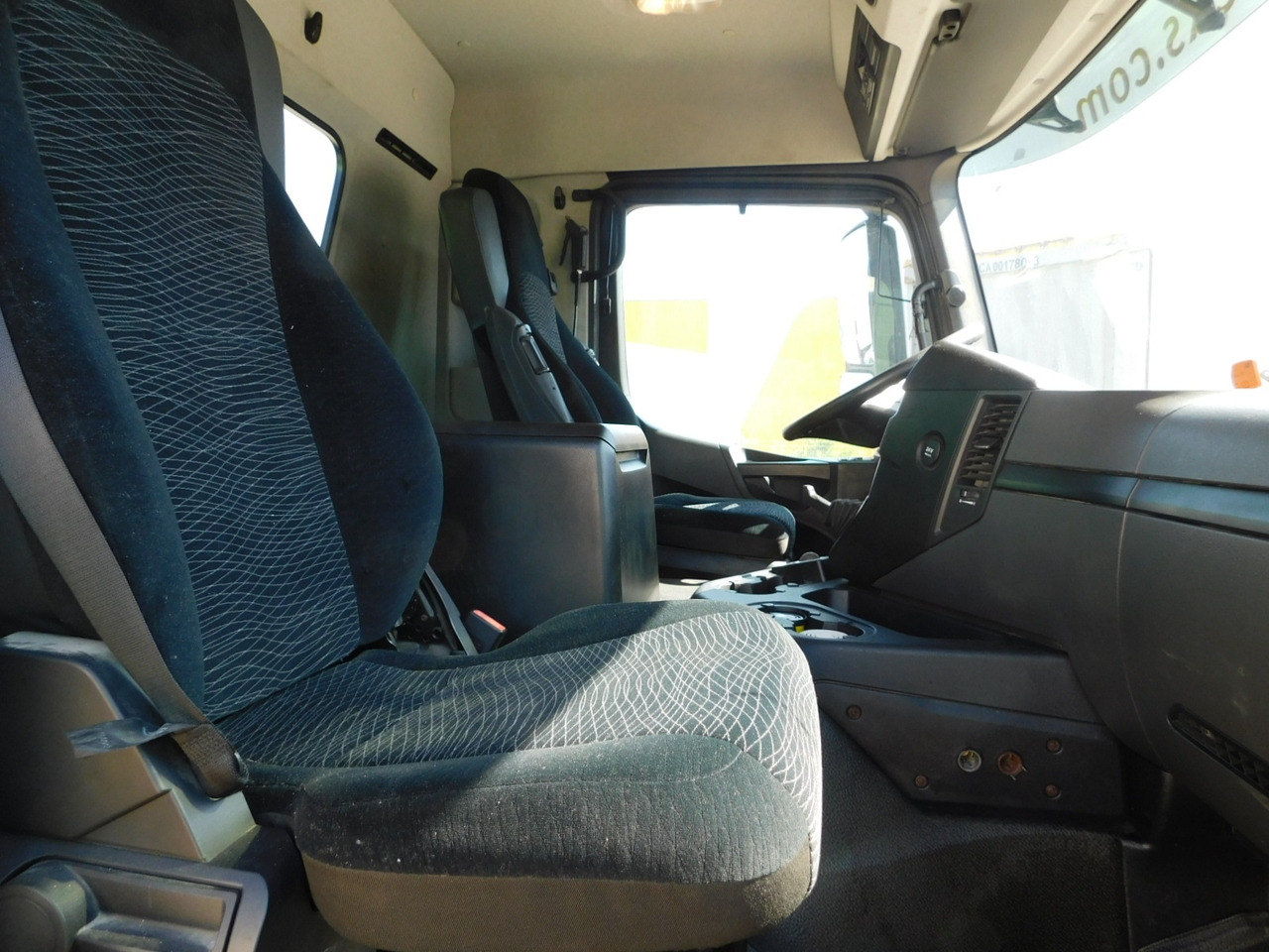 Mercedes Arocs 3243 - Mikser za beton: slika 5 Mercedes Arocs 3243 - Mikser za beton: slika 5