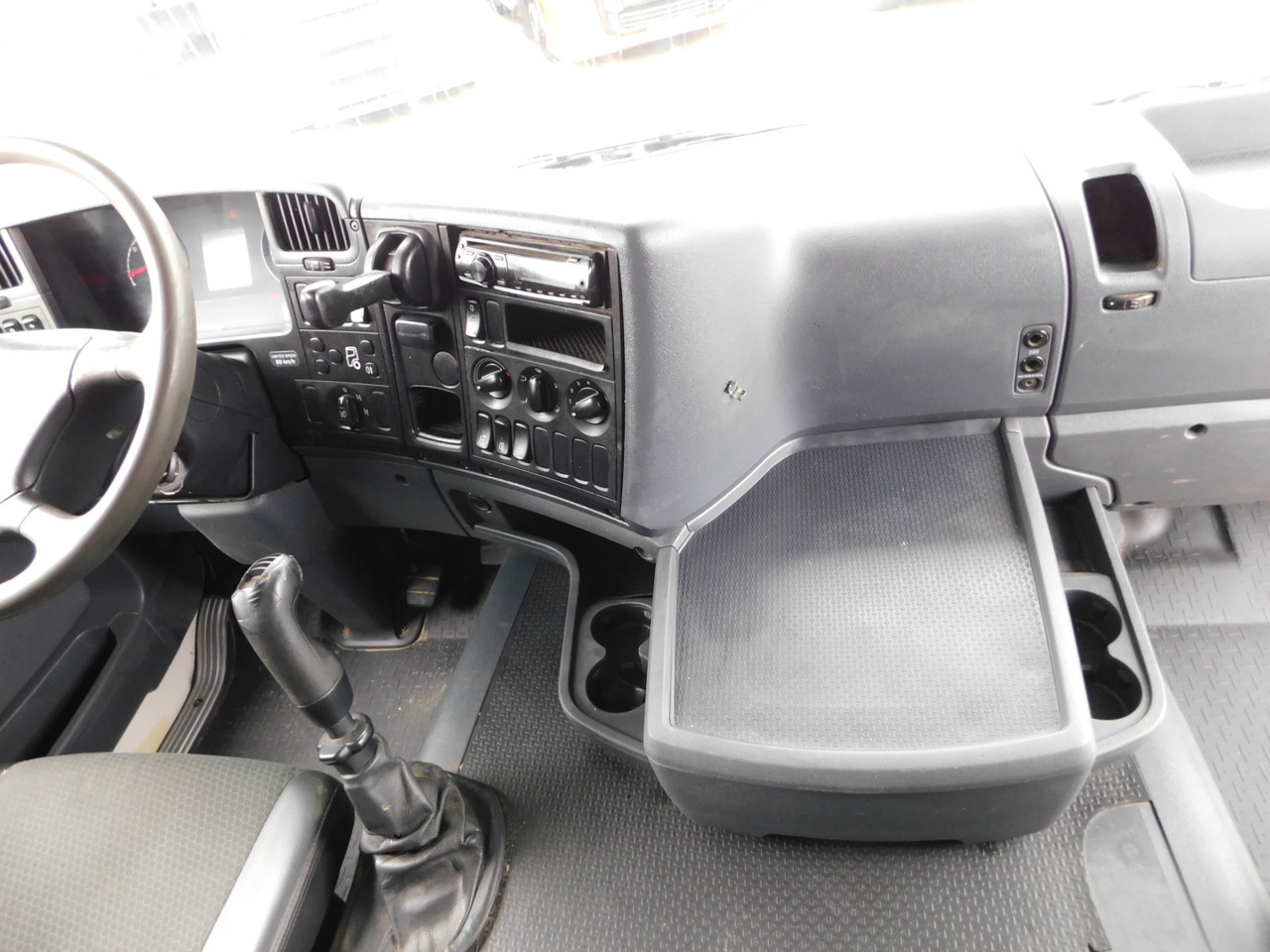 Istovarivač Scania G420: slika 7