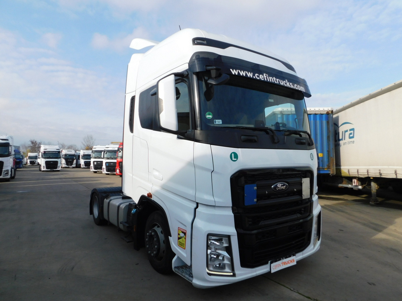 Ford F max ll 4x2 scab e6 12tx2620 - Tegljač: slika 2 Ford F max ll 4x2 scab e6 12tx2620 - Tegljač: slika 2