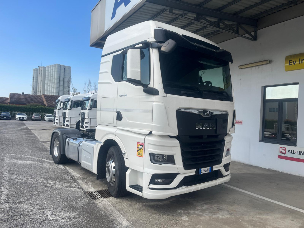 MAN TGX 18.510 4x2 BL SA ADR FL EXII EXIII Euro6 Klima - Tegljač: slika 1 MAN TGX 18.510 4x2 BL SA ADR FL EXII EXIII Euro6 Klima - Tegljač: slika 1