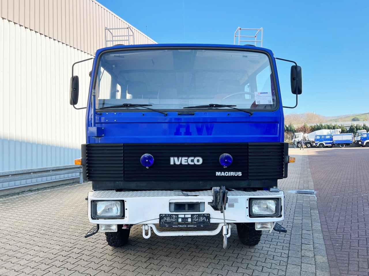 Kamion sa tovarnim sandukom 120-23 AW 4x4 Doka 120-23 AW 4x4 Doka, V8-Motor, Gerätewagen, Seilwinde: slika 9 Kamion sa tovarnim sandukom 120-23 AW 4x4 Doka 120-23 AW 4x4 Doka, V8-Motor, Gerätewagen, Seilwinde: slika 9