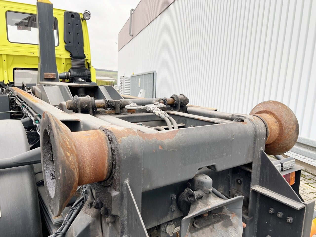 Lizing DAF 65.210 4x4 65.210 4x4 DAF 65.210 4x4 65.210 4x4: slika 12