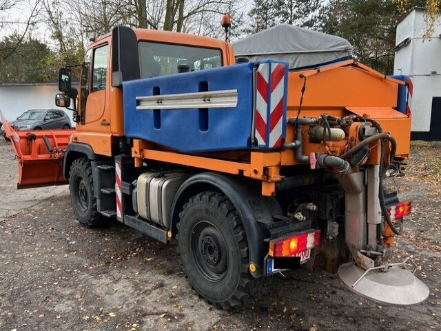 Unimog U 300 4x4 U 300 405/10 4x4, Kommunalhydraulik, WSK - Dostavno vozilo: slika 5 Unimog U 300 4x4 U 300 405/10 4x4, Kommunalhydraulik, WSK - Dostavno vozilo: slika 5