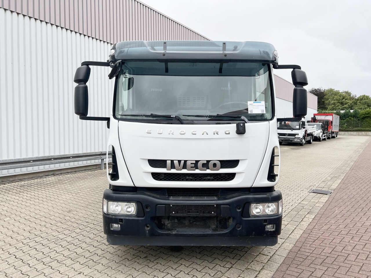 EuroCargo ML190EL32 4x2 EuroCargo ML190EL32 4x2 - Kamion sa golom šasijom i zatvorenom kabinom: slika 3 EuroCargo ML190EL32 4x2 EuroCargo ML190EL32 4x2 - Kamion sa golom šasijom i zatvorenom kabinom: slika 3