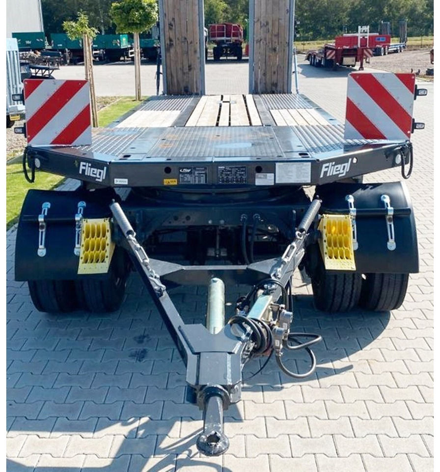 Fliegl DTS-S 300 DTS-S 300, verbreiterbar auf 3,05m - Niska prikolica za prevoz: slika 5 Fliegl DTS-S 300 DTS-S 300, verbreiterbar auf 3,05m - Niska prikolica za prevoz: slika 5