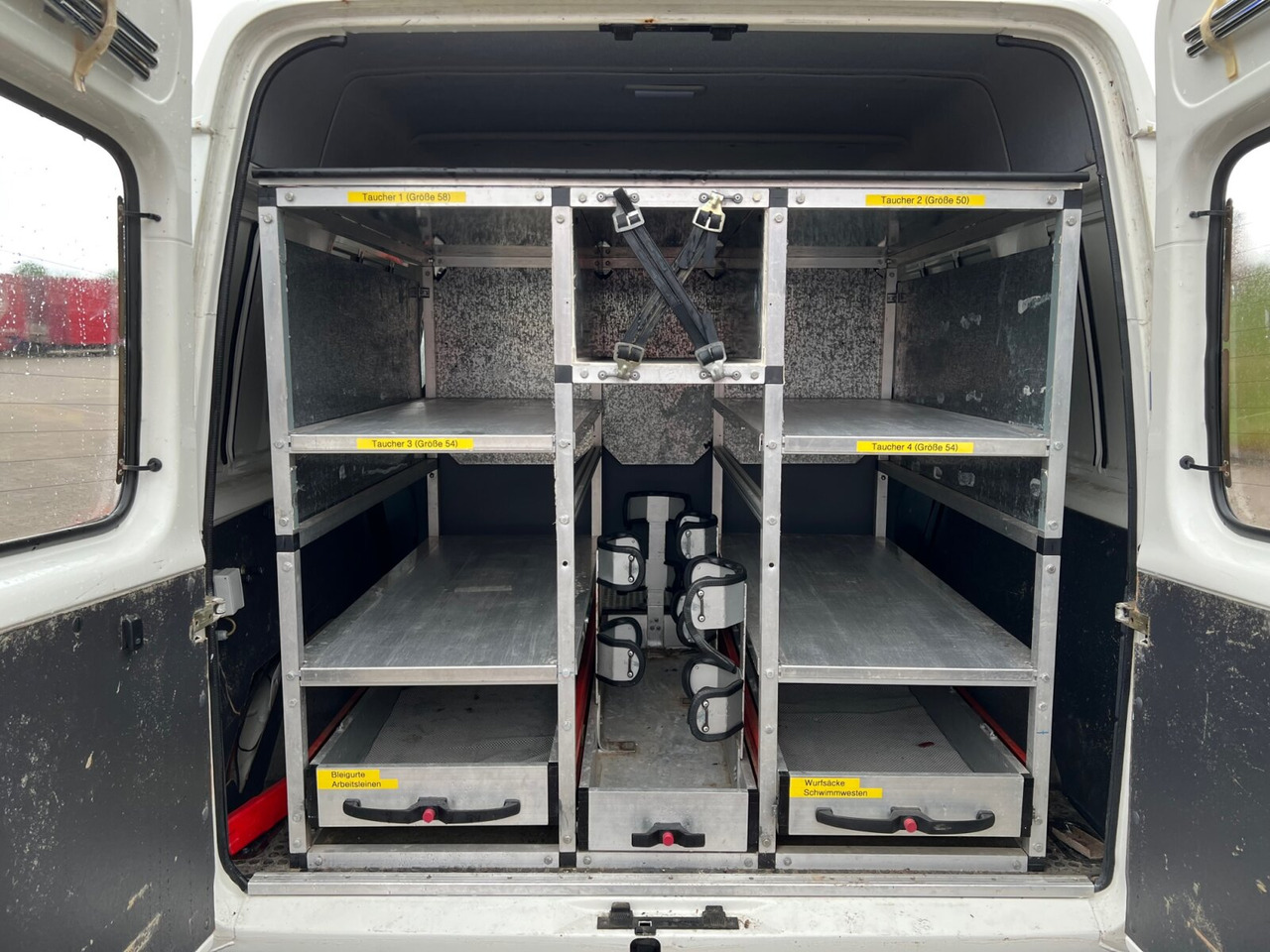 Dostavno vozilo sa duplom kabinom Ford Transit 2.0 4x2 Transit 2.0 4x2, Benziner!: slika 10 Dostavno vozilo sa duplom kabinom Ford Transit 2.0 4x2 Transit 2.0 4x2, Benziner!: slika 10