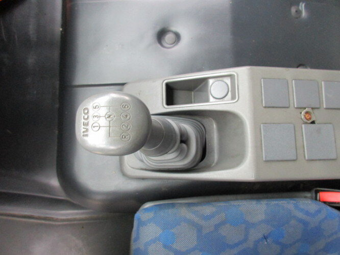 Kamion sa zatvorenim sandukom Iveco EuroCargo 75 E 17/4x2 EuroCargo 75 E 17/4x2, 6x VORHANDEN!: slika 7