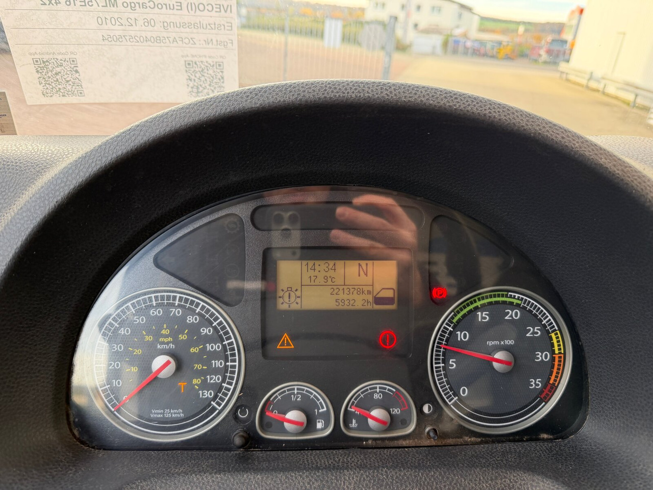 Iveco EuroCargo ML75E16 4x2 EuroCargo ML75E16 4x2, City-Abroller - Kamion sa hidrauličnom kukom: slika 2 Iveco EuroCargo ML75E16 4x2 EuroCargo ML75E16 4x2, City-Abroller - Kamion sa hidrauličnom kukom: slika 2