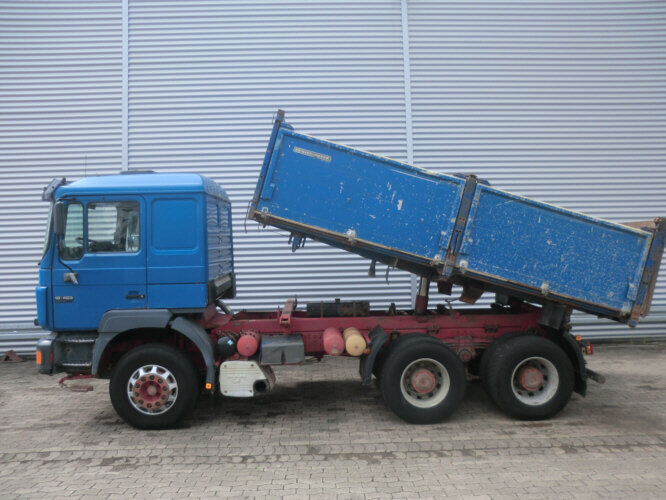 Istovarivač MAN T39 26.403 6x4 T39 26.403 6x4: slika 6
