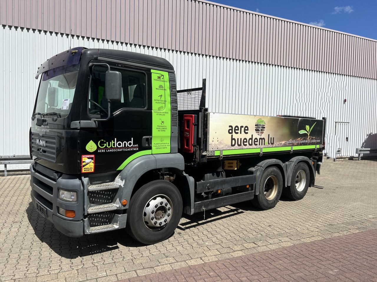 MAN TGA 26.363/410 6x4 BB TGA 26.363/410 6x4 BB, 2-S-Alukipper - Istovarivač, Kamion sa dizalicom: slika 1 MAN TGA 26.363/410 6x4 BB TGA 26.363/410 6x4 BB, 2-S-Alukipper - Istovarivač, Kamion sa dizalicom: slika 1