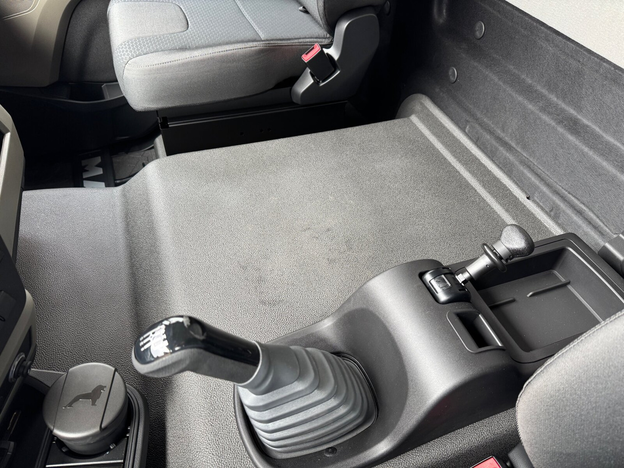 Lizing MAN TGL 8.160 4x2 BL CH TGL 8.160 4x2 BL CH MAN TGL 8.160 4x2 BL CH TGL 8.160 4x2 BL CH: slika 6 Lizing MAN TGL 8.160 4x2 BL CH TGL 8.160 4x2 BL CH MAN TGL 8.160 4x2 BL CH TGL 8.160 4x2 BL CH: slika 6