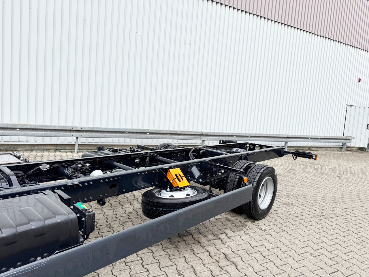 Lizing MAN TGL 8.160 4x2 BL CH TGL 8.160 4x2 BL CH MAN TGL 8.160 4x2 BL CH TGL 8.160 4x2 BL CH: slika 15 Lizing MAN TGL 8.160 4x2 BL CH TGL 8.160 4x2 BL CH MAN TGL 8.160 4x2 BL CH TGL 8.160 4x2 BL CH: slika 15