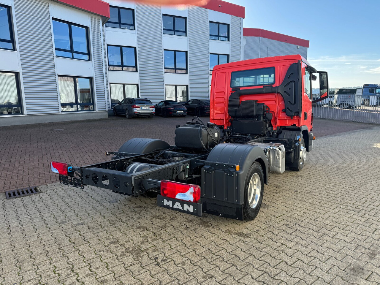 Novu Kamion sa hidrauličnom kukom MAN TGL 8.190 4x2 BB CH TGL 8.190 4x2 BB CH, City-Abroller: slika 10