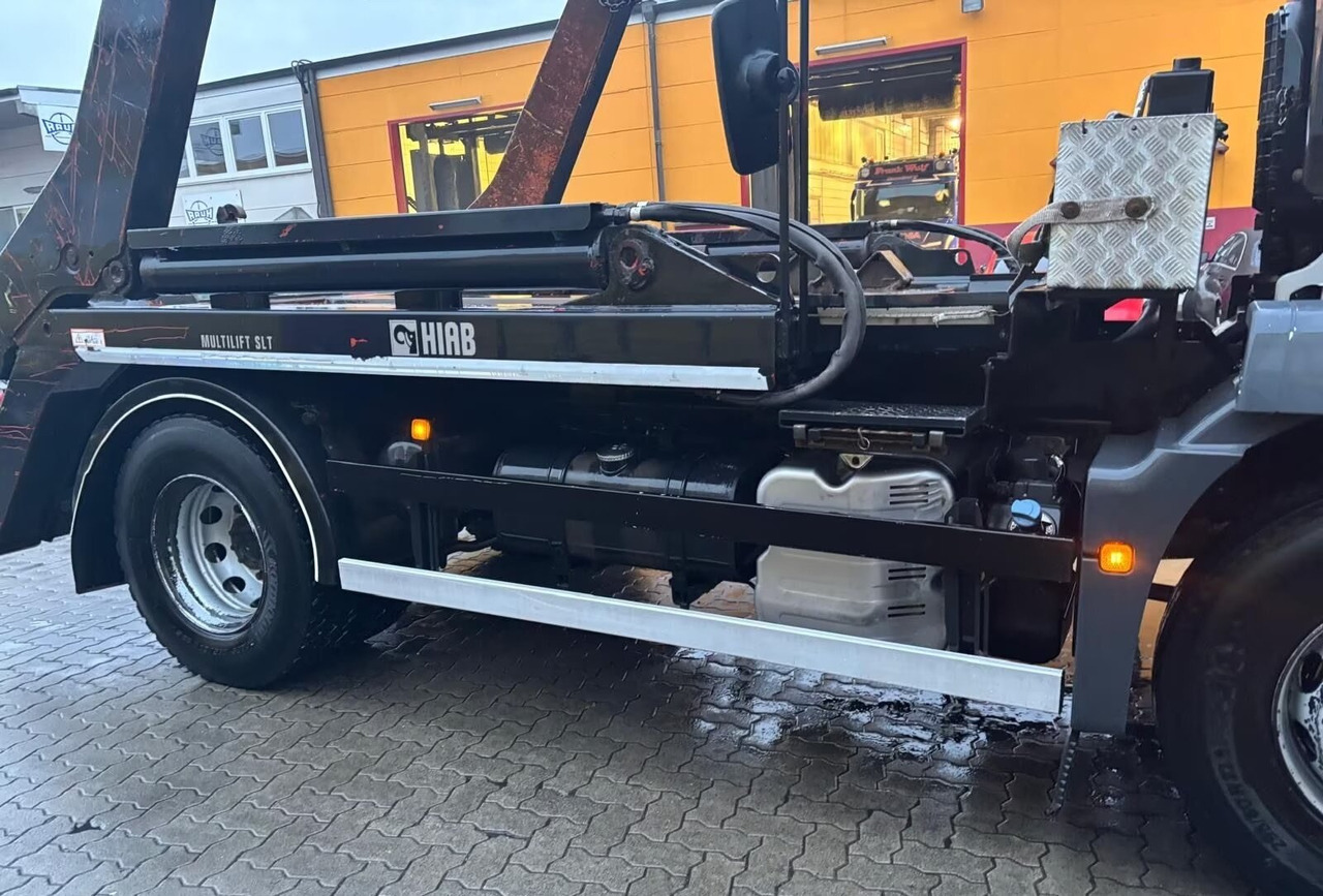 MAN TGM 18.290 4x2 BB TGM 18.290 4x2 BB, Tele-Absetzer - Kamion za utovaranje kontejnera: slika 4 MAN TGM 18.290 4x2 BB TGM 18.290 4x2 BB, Tele-Absetzer - Kamion za utovaranje kontejnera: slika 4