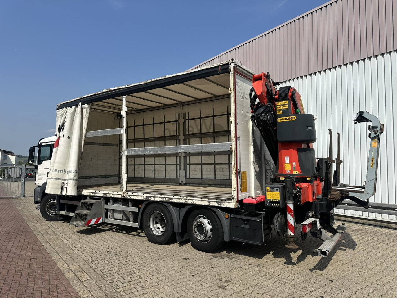 Lizing MAN TGS 26.400 6x2-4 LL TGS 26.400 6x2-4 LL, Lenk-/Lift, Edscha, Heckkran Palfinger PK23002-C + Jib PJ060A, Funk MAN TGS 26.400 6x2-4 LL TGS 26.400 6x2-4 LL, Lenk-/Lift, Edscha, Heckkran Palfinger PK23002-C + Jib PJ060A, Funk: slika 11