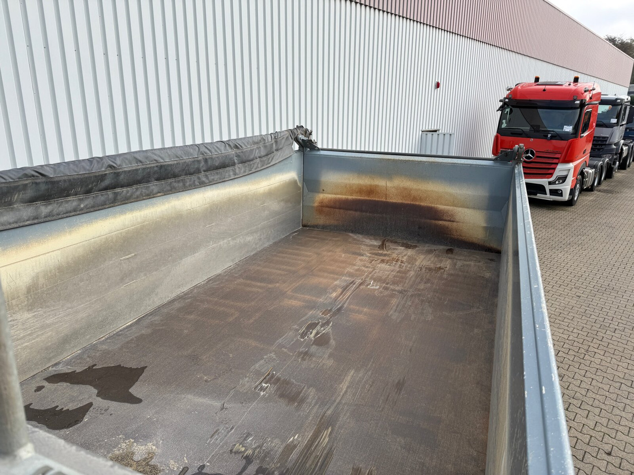 MAN TGS 26.460 6x4 BL TGS 26.460 6x4 BL, Alu-Bordwände - Istovarivač: slika 2 MAN TGS 26.460 6x4 BL TGS 26.460 6x4 BL, Alu-Bordwände - Istovarivač: slika 2