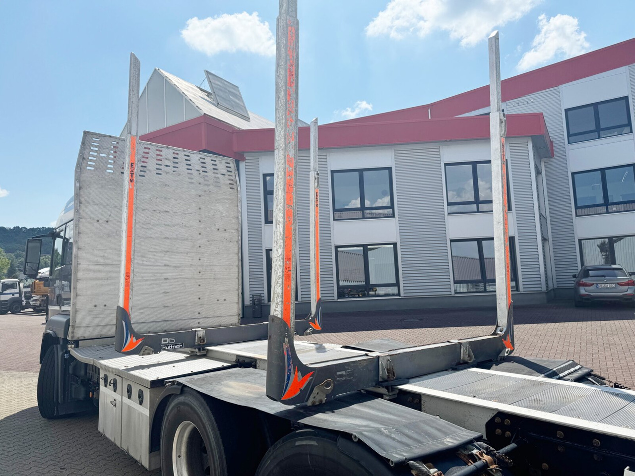 MAN TGS 26.500 6X4H-4 BL TGS 26.500 6X4H-4 BL, PriTarder, HydroDrive, Lenk-/Lift, Heckkran Epsilon M130Z83 - Šticar, Kamion sa dizalicom: slika 2 MAN TGS 26.500 6X4H-4 BL TGS 26.500 6X4H-4 BL, PriTarder, HydroDrive, Lenk-/Lift, Heckkran Epsilon M130Z83 - Šticar, Kamion sa dizalicom: slika 2