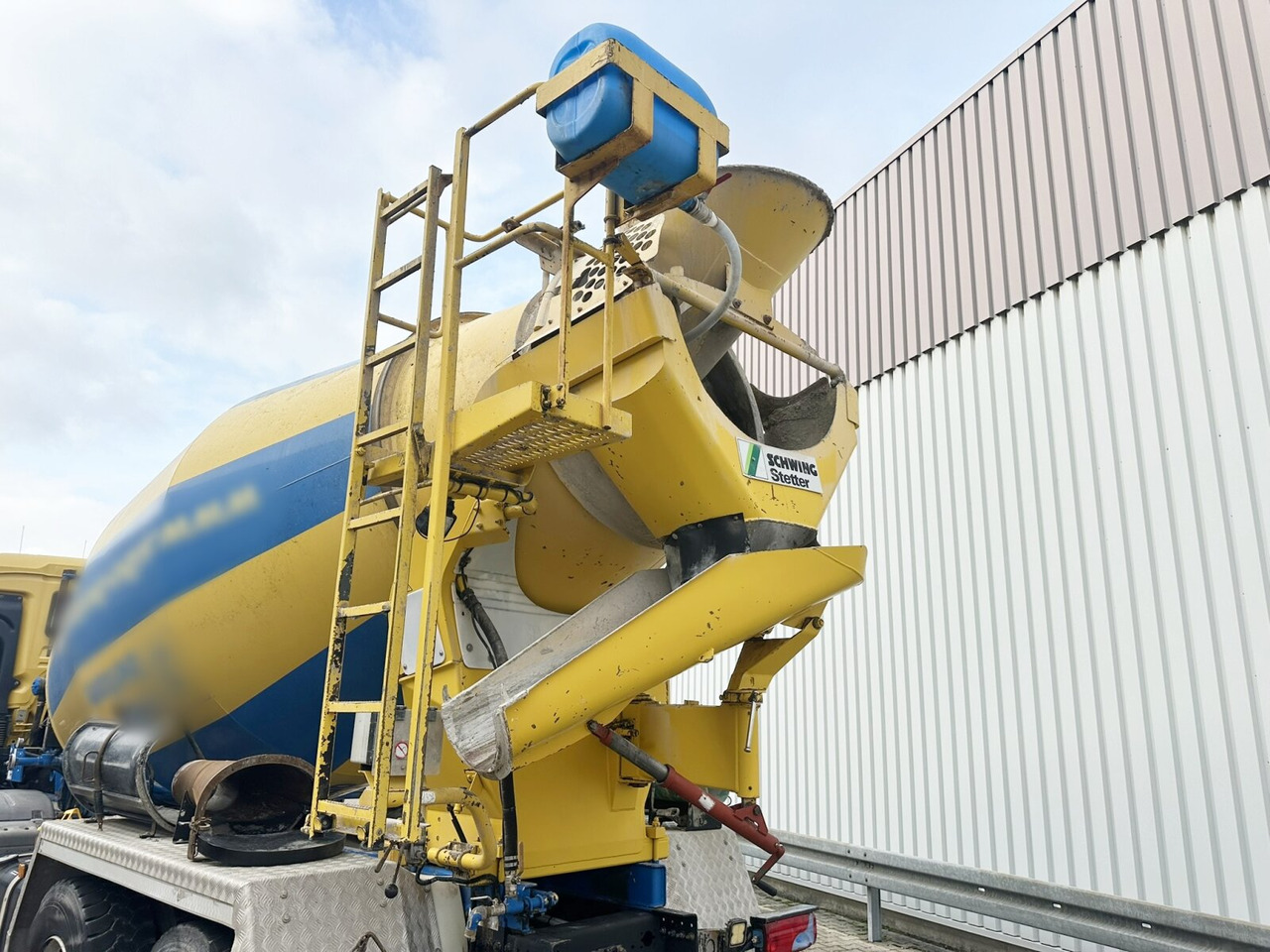 MAN TGS 32.400 8X4 BB TGS 32.400 8x4 BB, Stetter ca. 9m³ - Mikser za beton: slika 4 MAN TGS 32.400 8X4 BB TGS 32.400 8x4 BB, Stetter ca. 9m³ - Mikser za beton: slika 4