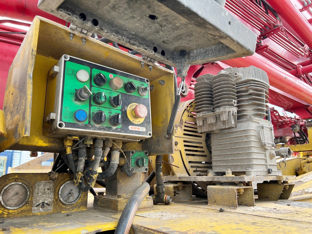 MAN TGS 33.440 6X4 BB TGS 33.440 6X4 BB, Betonpumpe CIFA K31L XZ, 31m Mast - Auto pumpa za beton: slika 4 MAN TGS 33.440 6X4 BB TGS 33.440 6X4 BB, Betonpumpe CIFA K31L XZ, 31m Mast - Auto pumpa za beton: slika 4