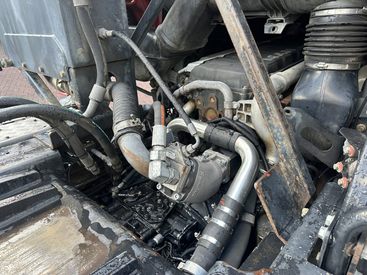 MAN TGS 35.480 8X4 BL TGS 35.400 8x4 BL, Schub-Knick bis 6,5m Container - Kamion sa hidrauličnom kukom: slika 5 MAN TGS 35.480 8X4 BL TGS 35.400 8x4 BL, Schub-Knick bis 6,5m Container - Kamion sa hidrauličnom kukom: slika 5