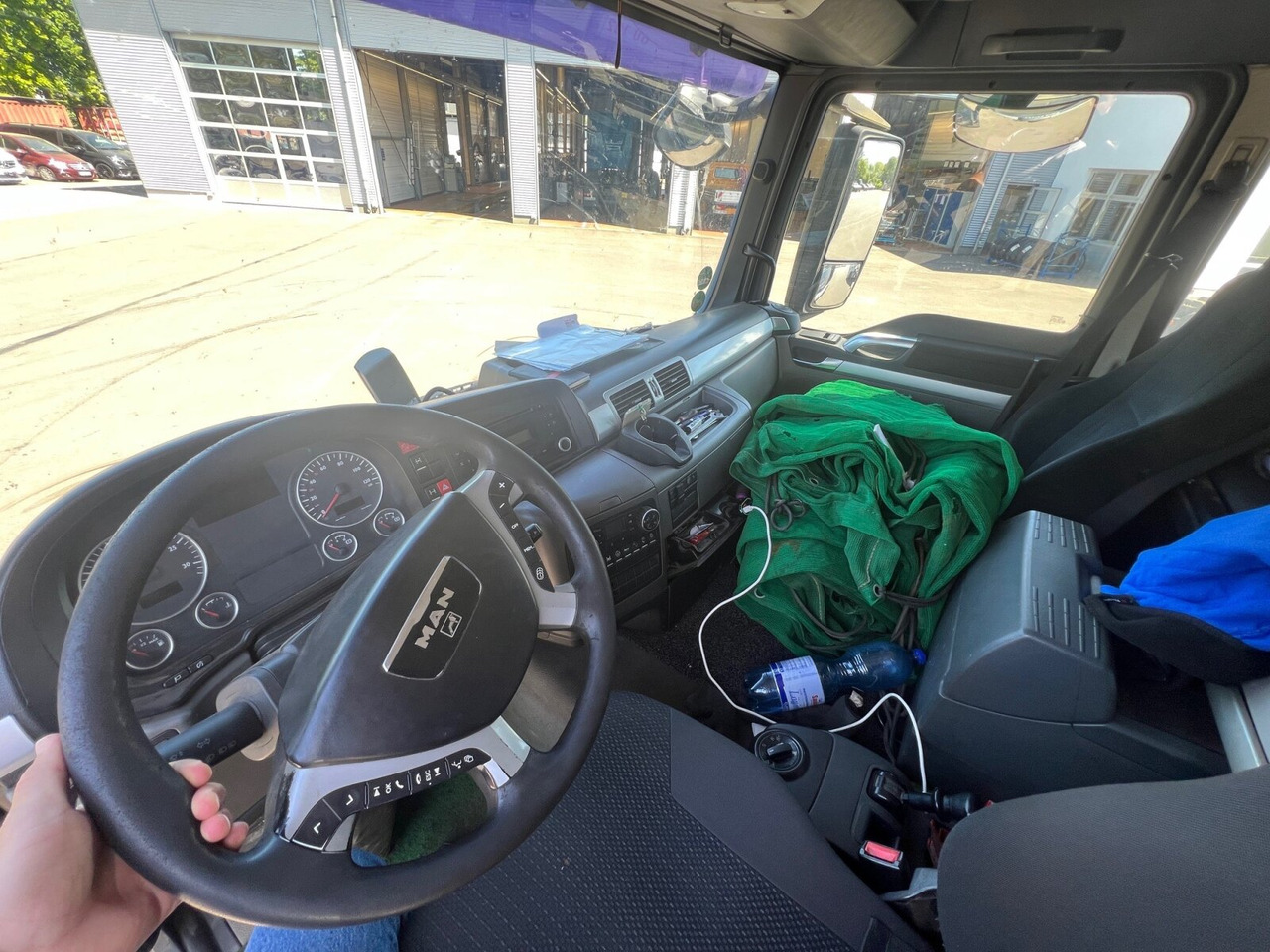 MAN TGS 35.480 8x4 BL TGS 35.480 8x4 BL - Kamion sa hidrauličnom kukom: slika 5 MAN TGS 35.480 8x4 BL TGS 35.480 8x4 BL - Kamion sa hidrauličnom kukom: slika 5