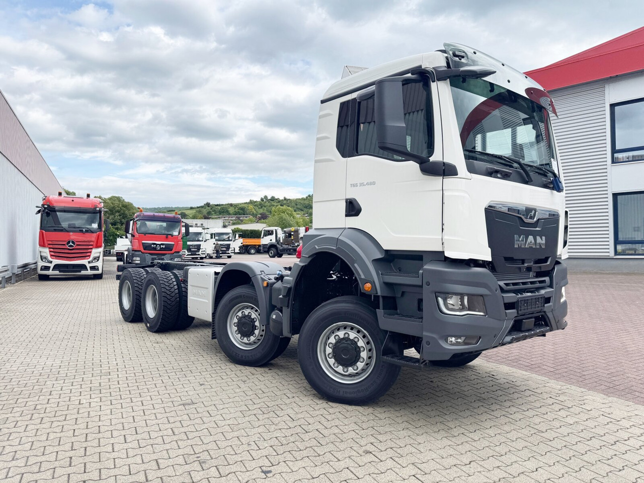 Novu Kiper MAN TGS 35.480 8x8 BB CH TGS 35.480 8x8 BB CH, Meiller Stahlmulde 18m³: slika 10