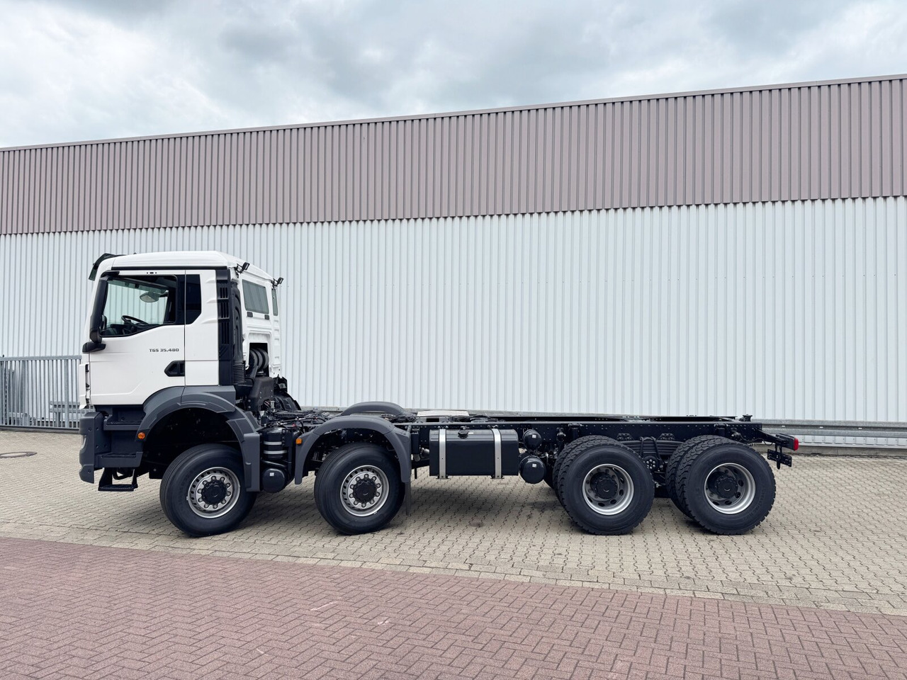 Novu Kiper MAN TGS 35.480 8x8 BB CH TGS 35.480 8x8 BB CH, Meiller Stahlmulde 18m³: slika 14