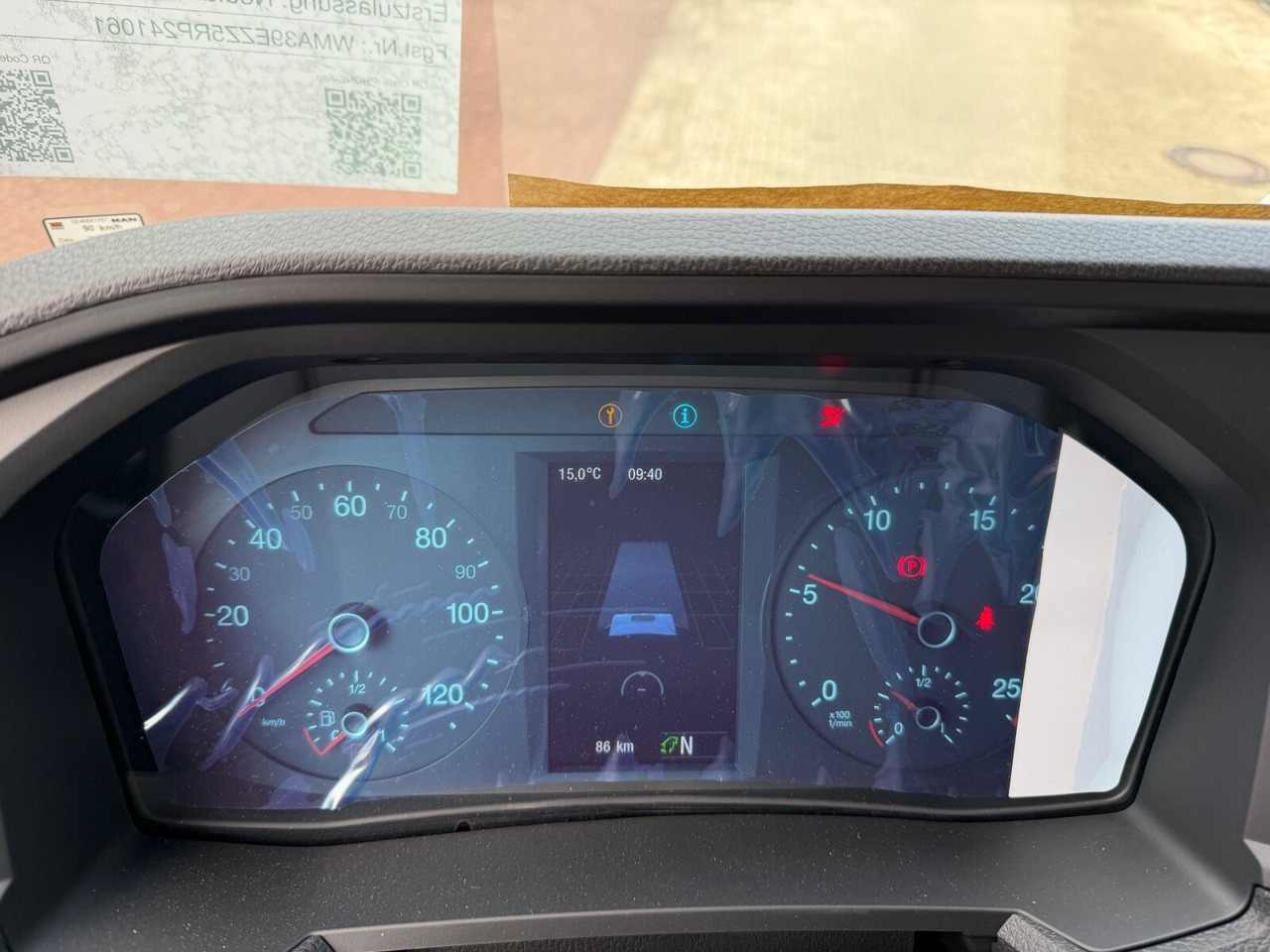 MAN TGS 41.440 8x4 BB CH TGS 41.440 8x4 BB CH, Retarder, MEHRFACH VORHANDEN! - Kamion sa golom šasijom i zatvorenom kabinom: slika 4 MAN TGS 41.440 8x4 BB CH TGS 41.440 8x4 BB CH, Retarder, MEHRFACH VORHANDEN! - Kamion sa golom šasijom i zatvorenom kabinom: slika 4